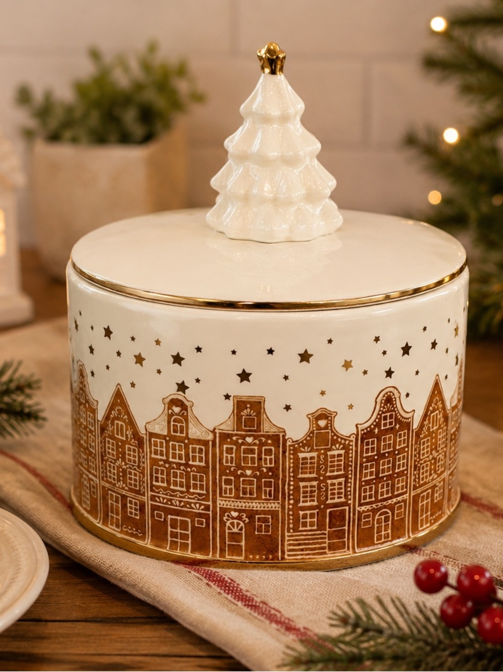 NEW December Diamonds Gingerbread Village Christmas Cookie Jar Canister.